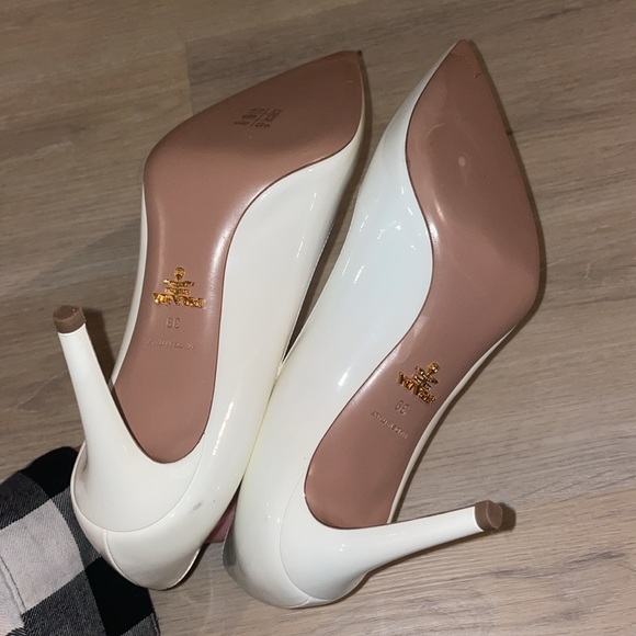 COPY - Prada White Stiletto Heels - Picture 3 of 6